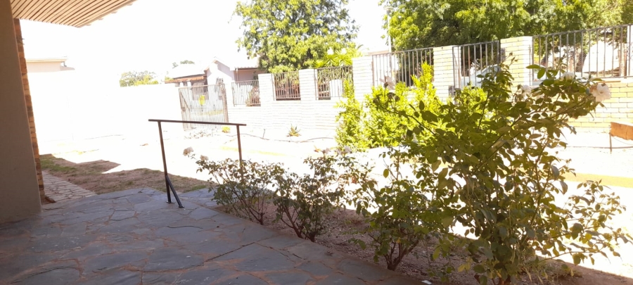 3 Bedroom Property for Sale in Moorreesburg Western Cape